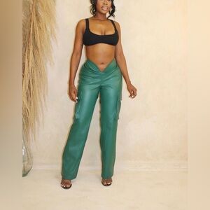 PU leather vcut pants